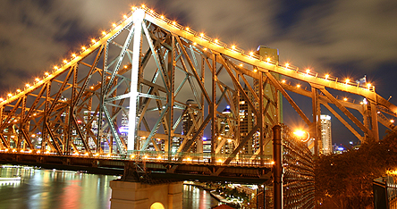 A Brisbane bridge at night