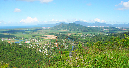 A view of grassy mountains in Cairns 