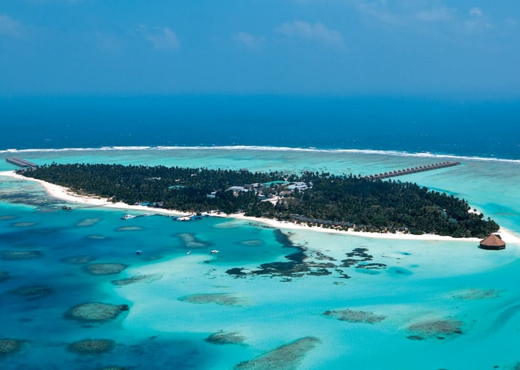 Download this Meeru Island Resort Maldives picture