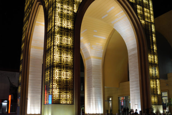 Dubai Mall entrance