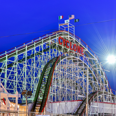 Cyclone ride