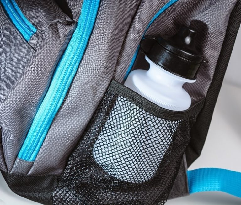 10 things you should always pack in your hand luggage blog