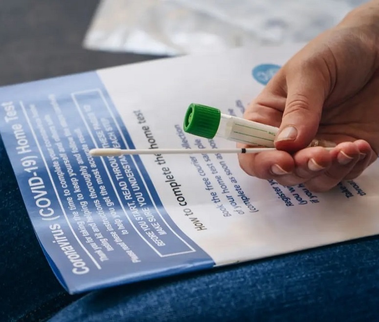 PCR test for quarantine-free travel to Dubai