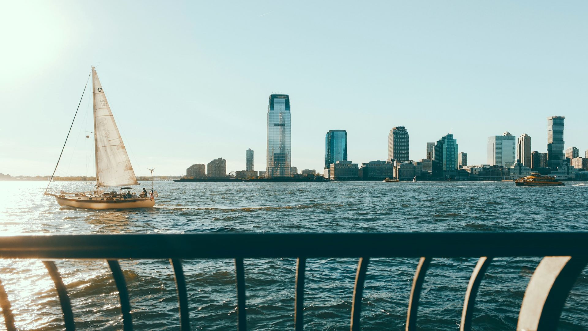 A boat sails on the Hudson River in New York.