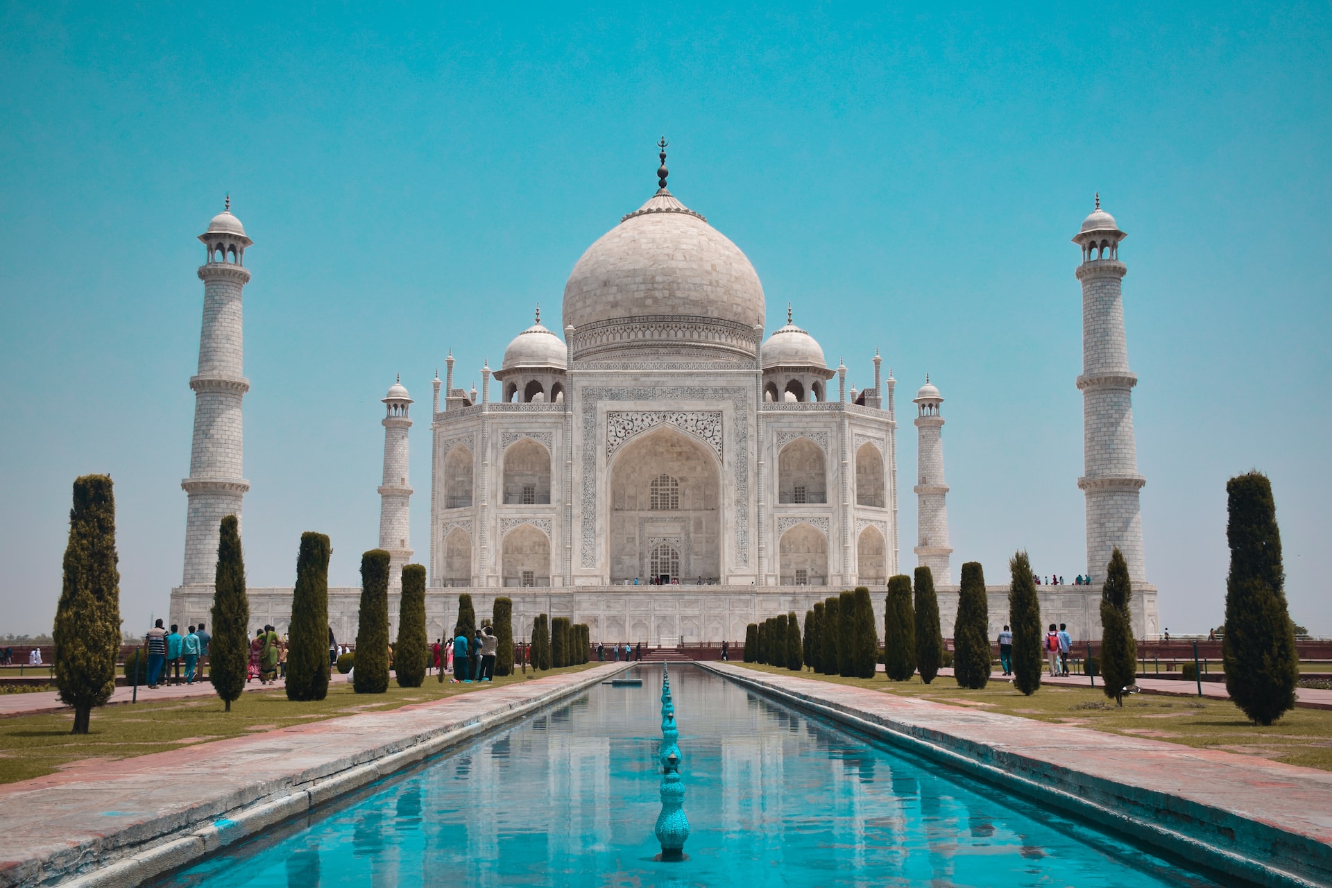 An image of the Taj Mahal during the day in Agra, India.