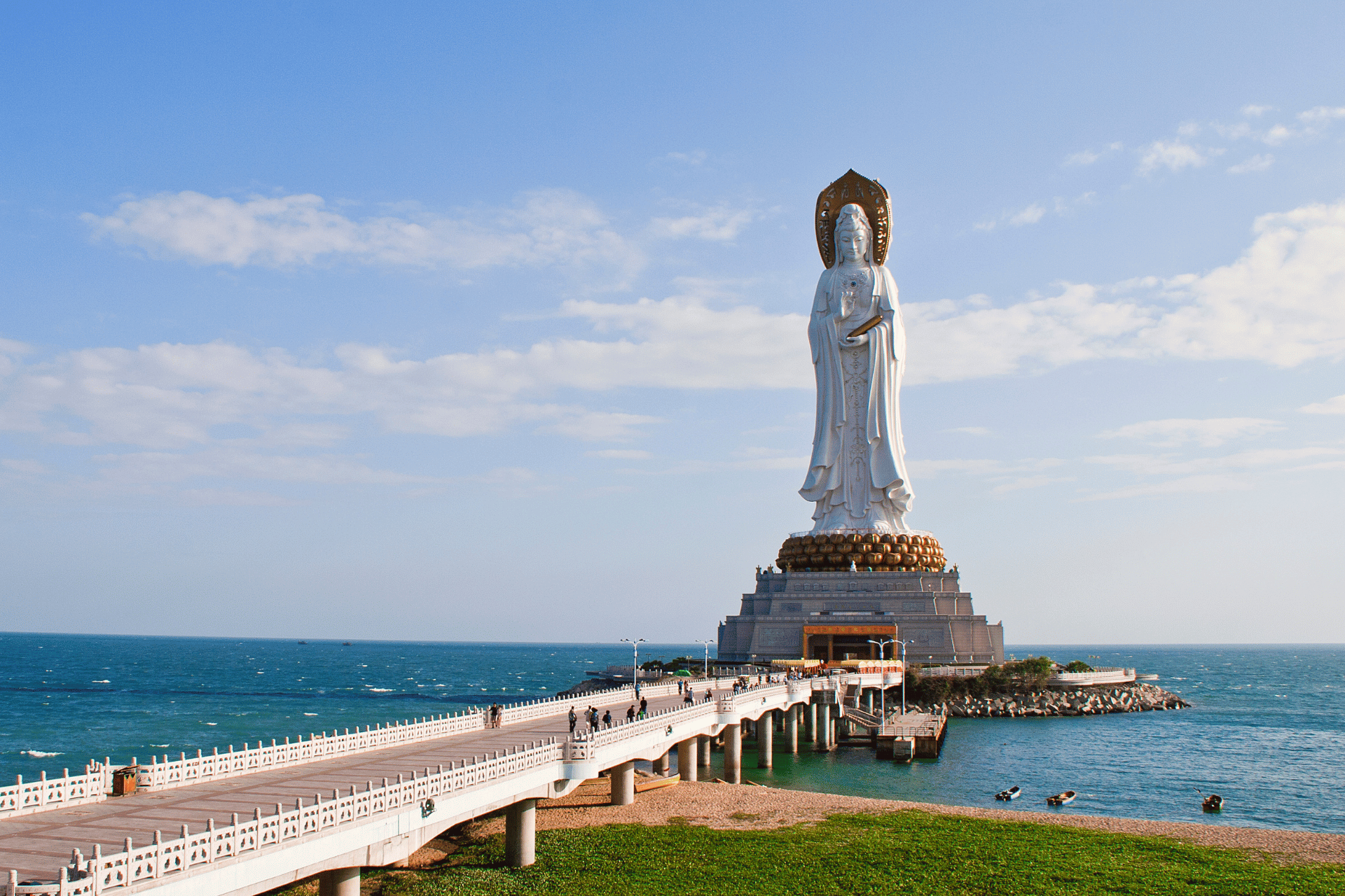 Race Across the World 2025: From Huangling to Hainan Island