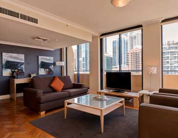 Seasons Harbour Plaza Sydney Suite