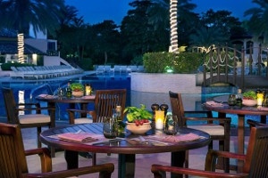 Poolside Dining
