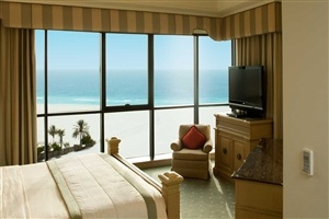 Royal Club Suite