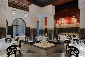 Dining options at Jumeirah Zabeel Saray