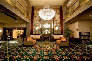 Wellington Hotel lobby