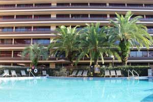 Rosen Inn at Pointe pool