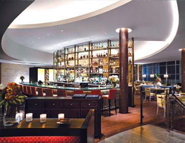 Fontainebleau Miami Beach_04_Bar